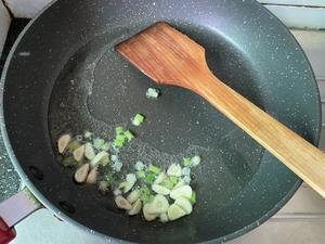 蚝油花菇的做法 步骤3