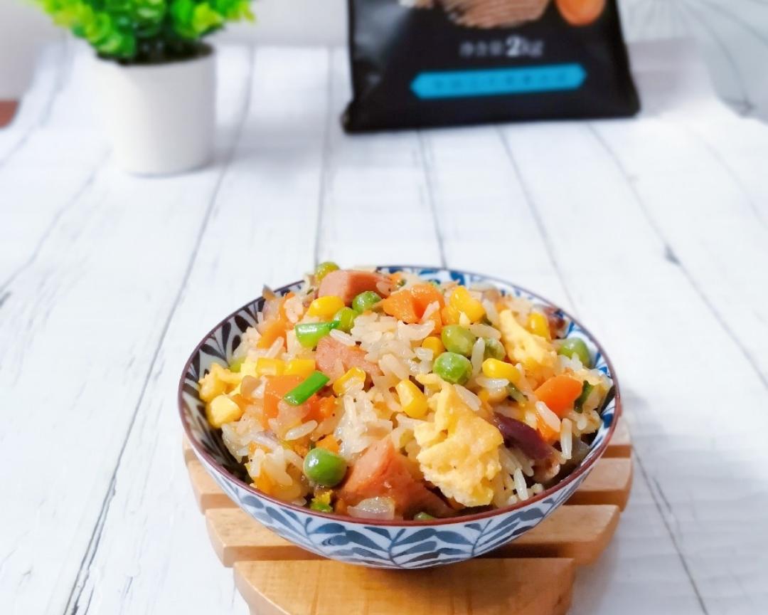 七彩时蔬炒饭〖少儿营养餐〗的做法