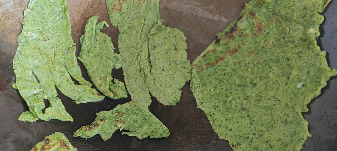 菠菜渣鸡蛋面饼