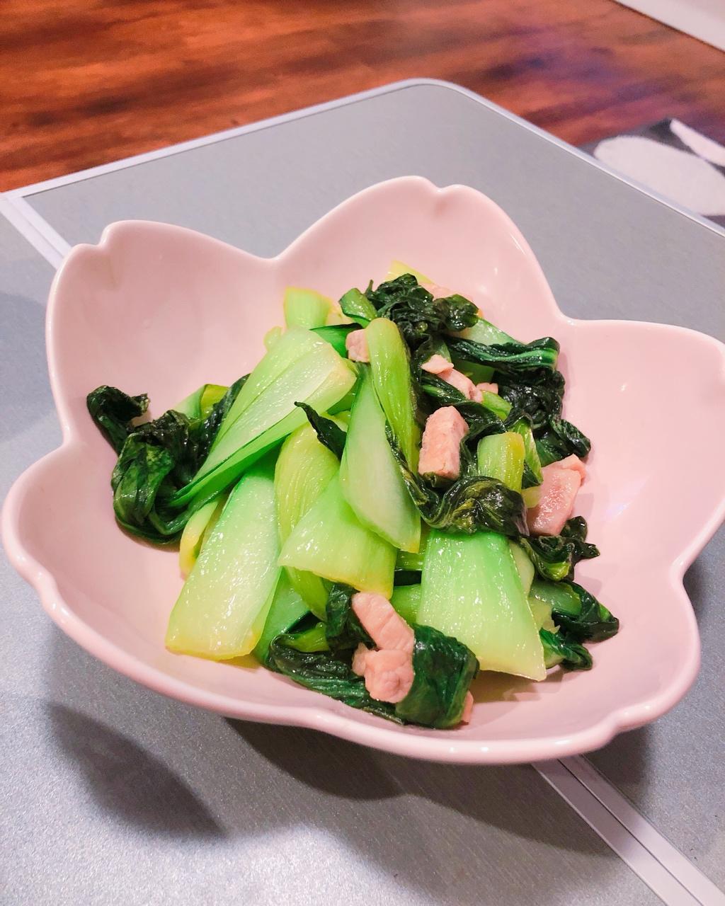 家常油菜炒肉
