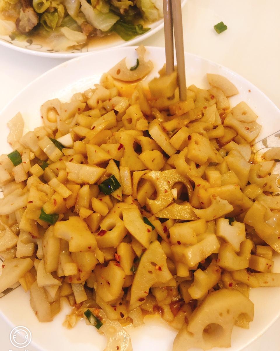 炝拌凉拌莲菜莲藕