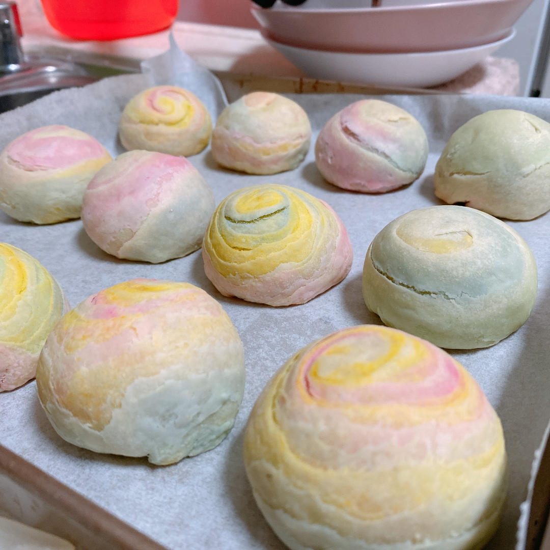 🌈免揉，免松弛，超高颜值小马宝莉彩虹蛋黄酥（含详细操作视频）