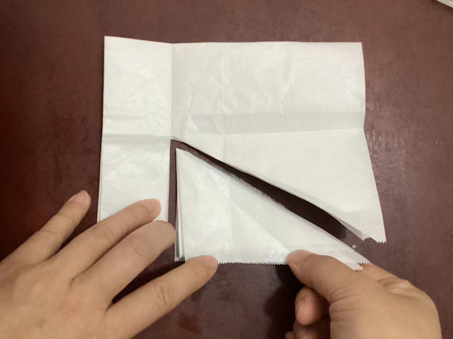 烘焙纸折法         （长方形）的做法 步骤9