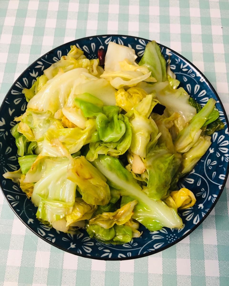 厨师长教你：“手撕包菜”的家常做法,简单又不失美味