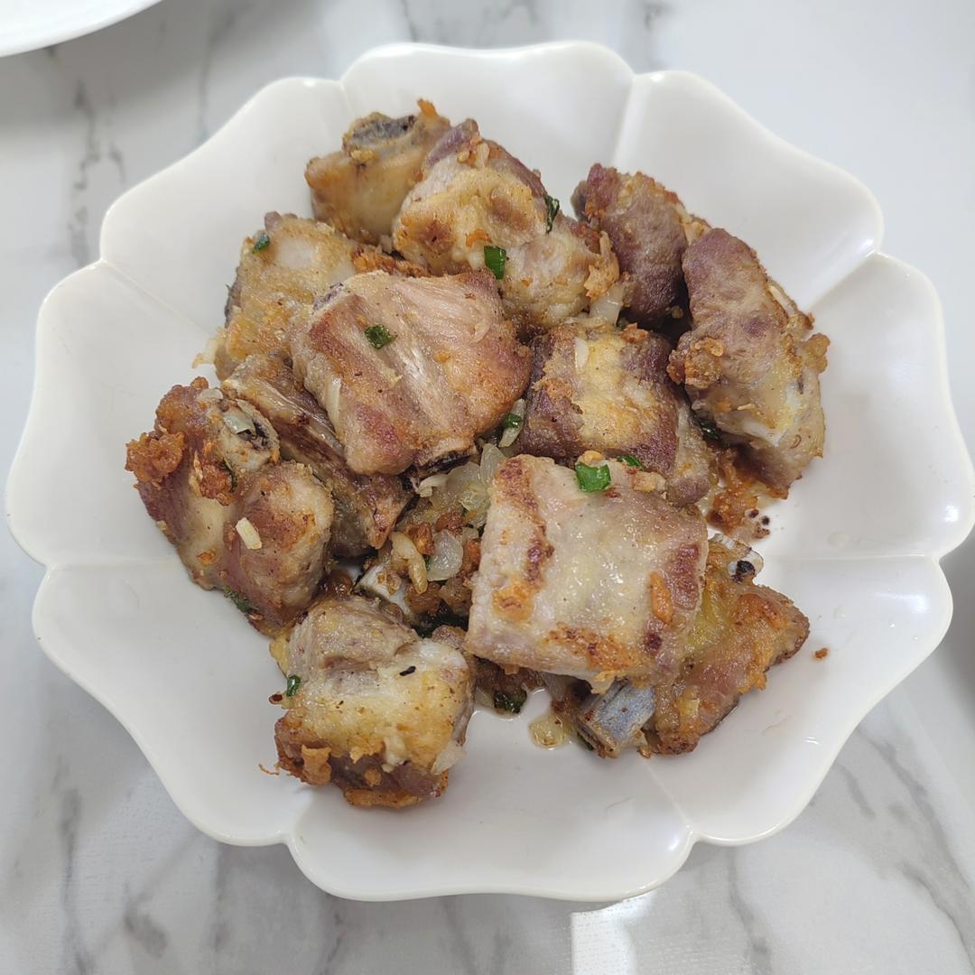 家庭版蒜香排骨