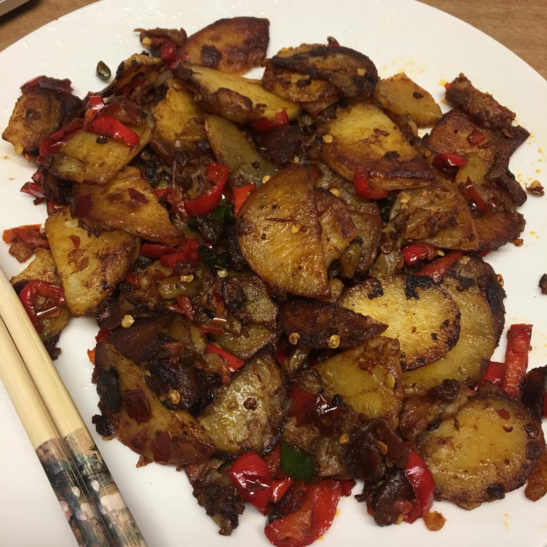 干锅土豆片