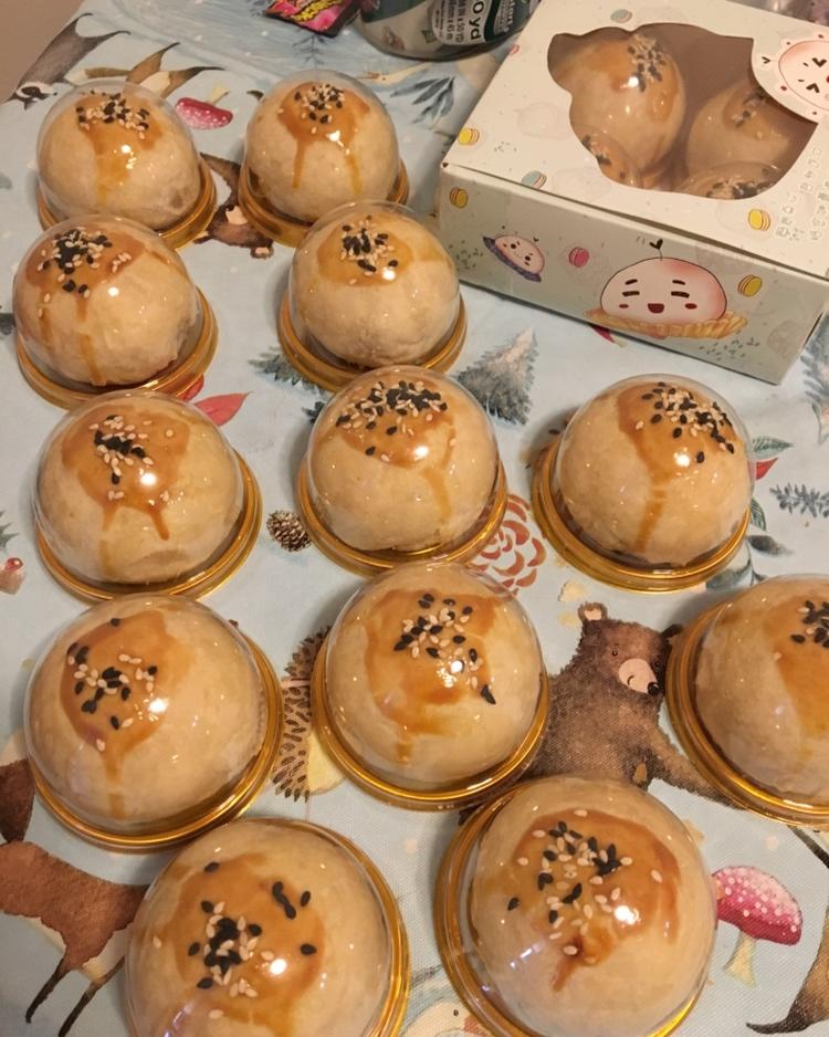 蛋黄酥