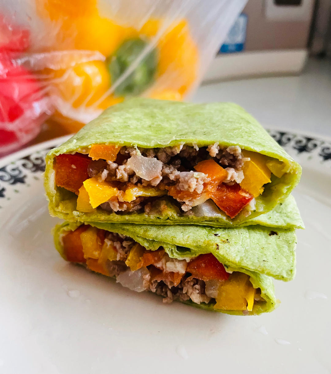 午餐：墨西哥风味牛肉卷饼458kcal
