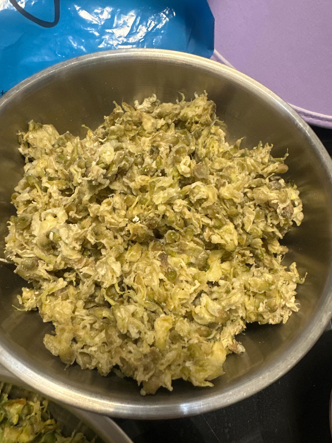 春季时令菜之蒸槐花