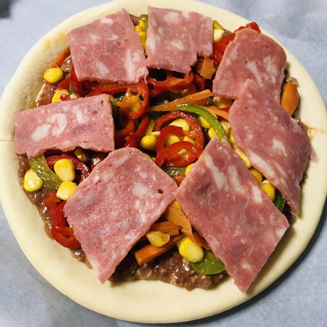 纯手工披萨（附披萨饼皮制作步骤）