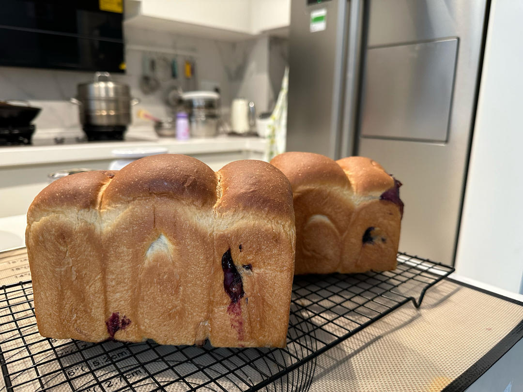 蓝莓乳酪爆浆吐司