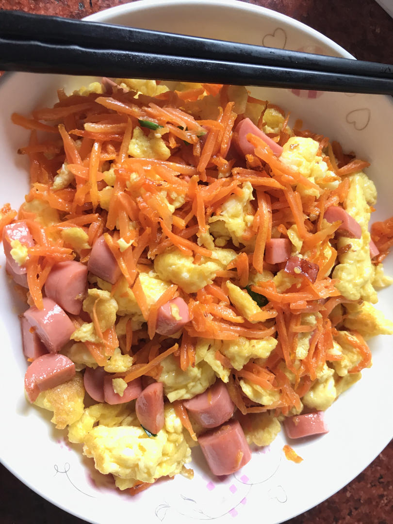 胡萝卜丝炒鸡蛋