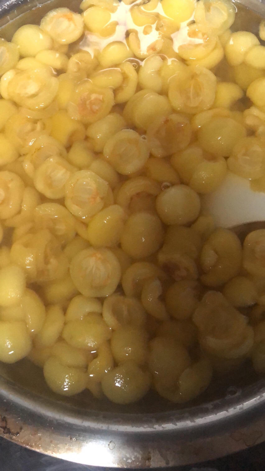 糖水枇杷罐头