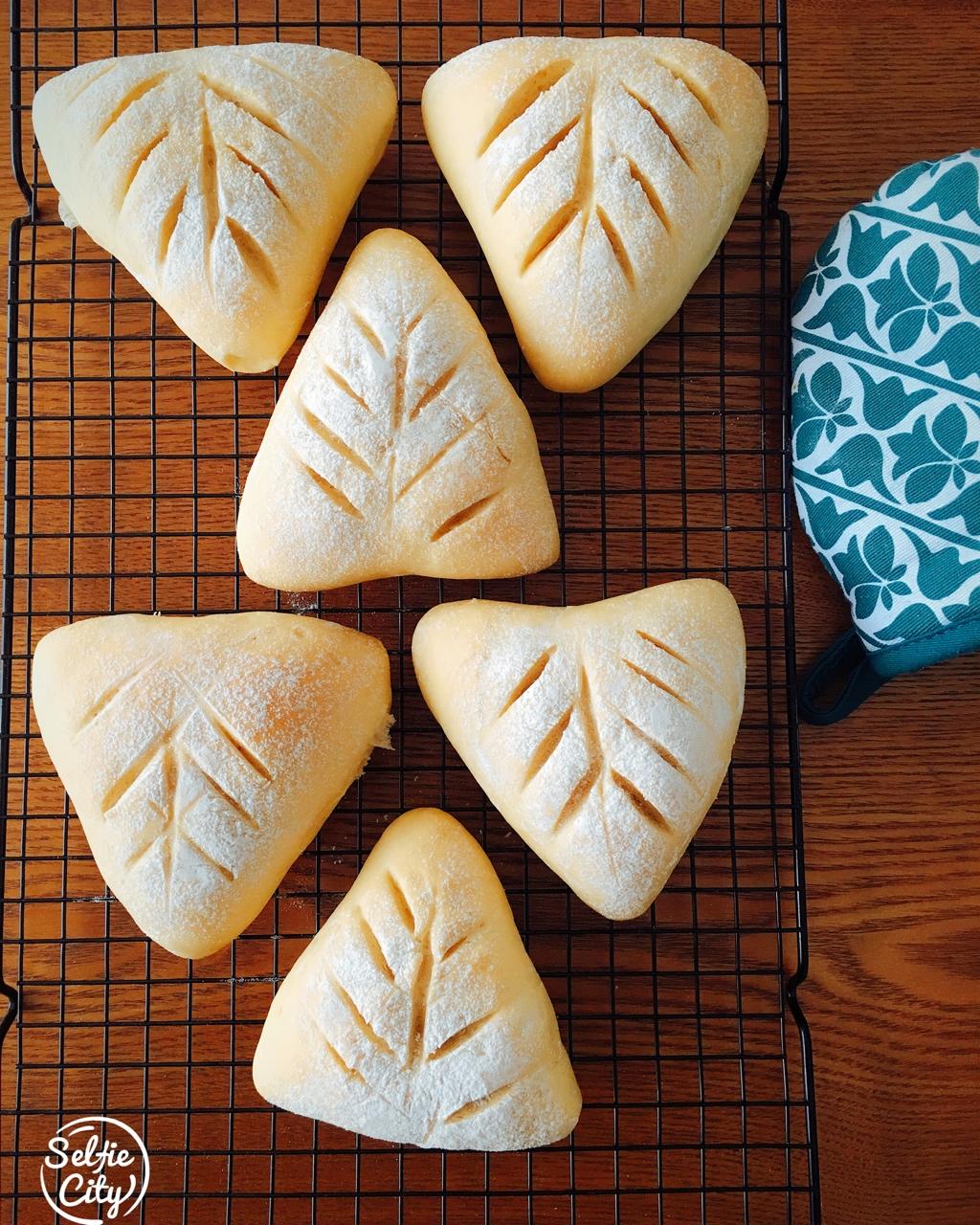 全麦椰香葡萄干面包