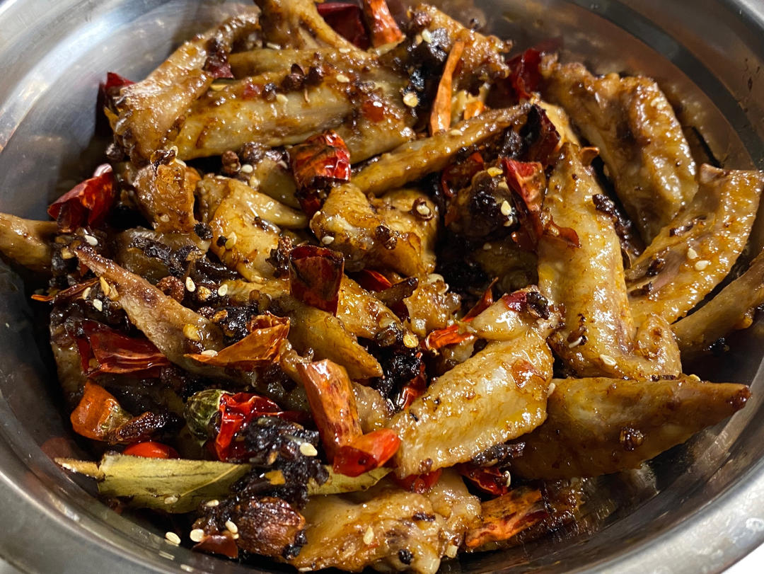 🔥秒杀路边摊的冷吃翅尖❗️好吃到舔手指