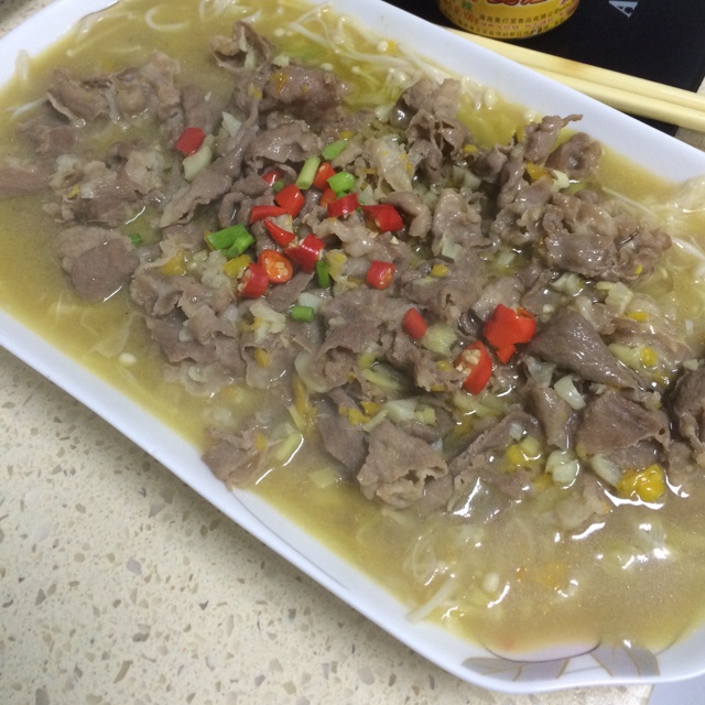 酸汤肥牛
