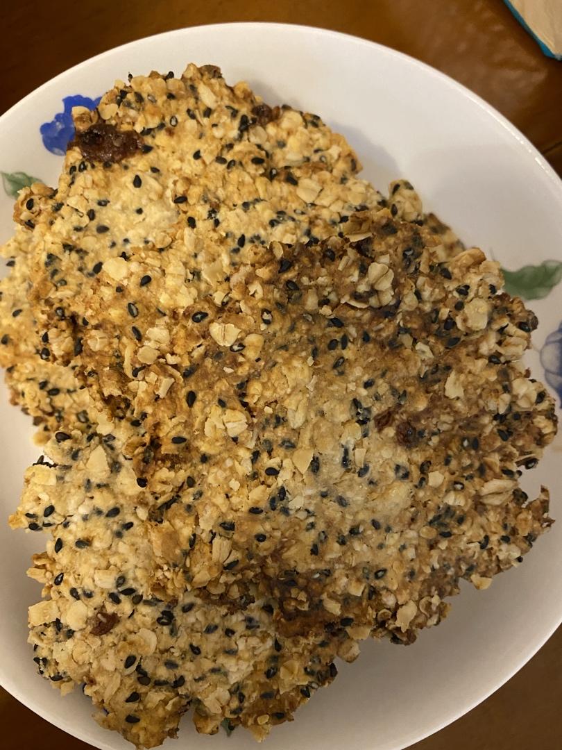 素食:有机燕麦芝麻大饼干