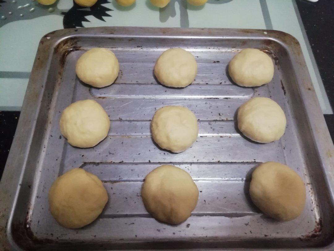 广式菠萝包