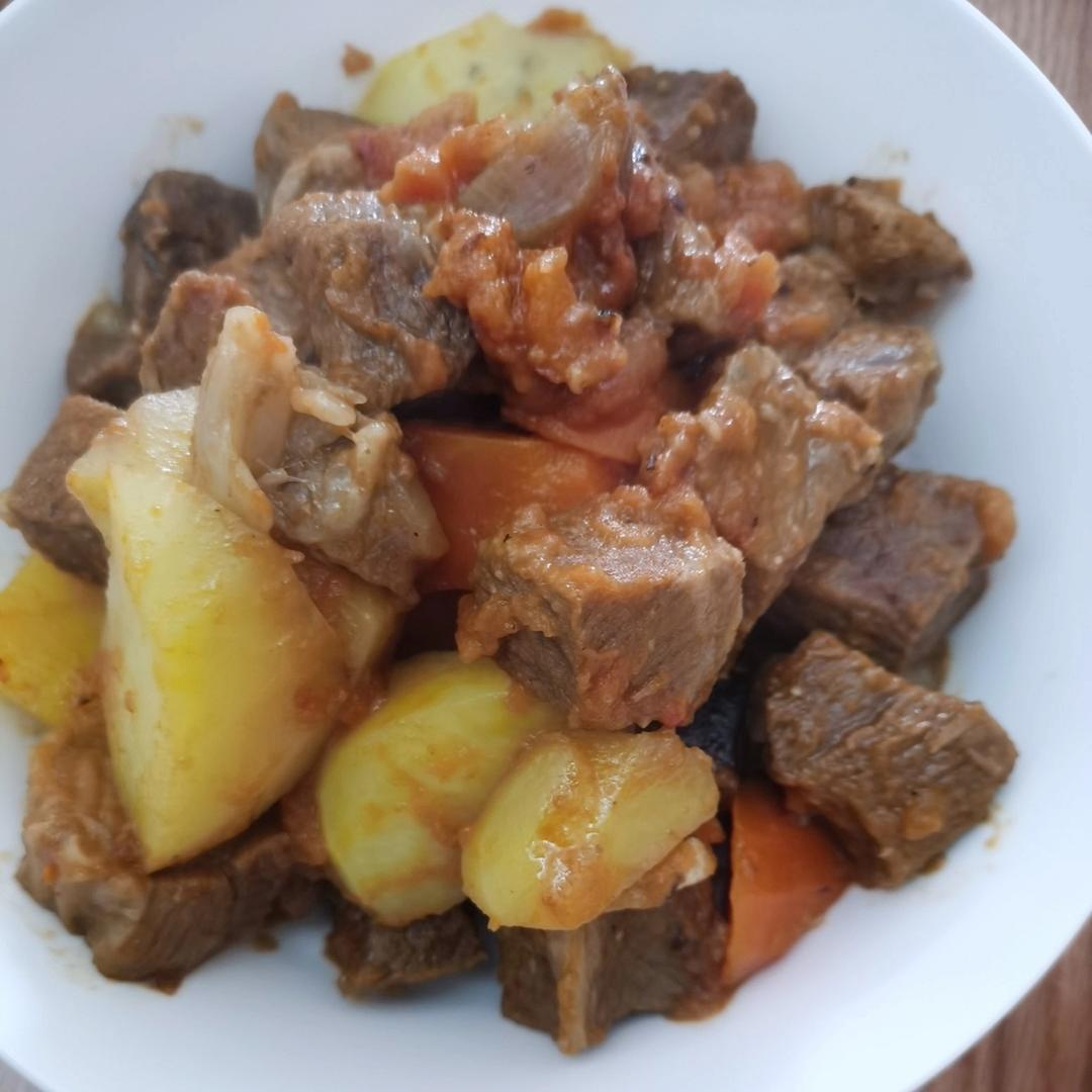 番茄炖牛腩（浓香型）