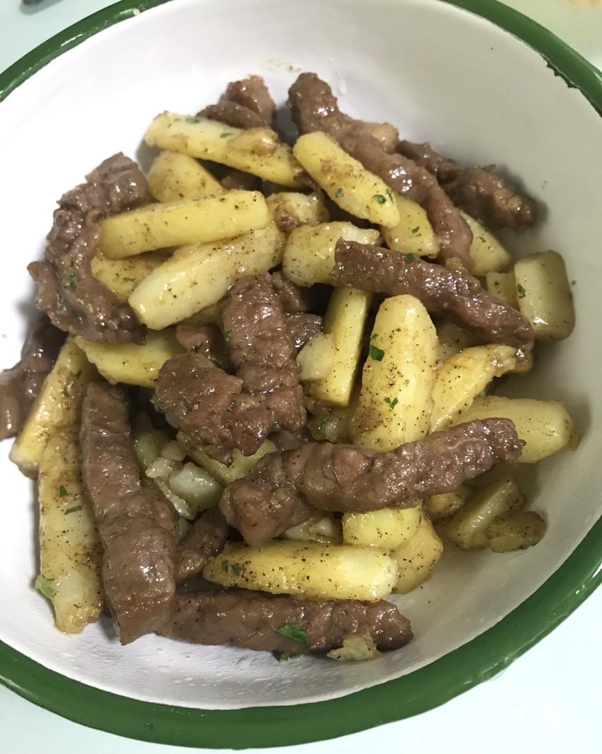 嫩滑多汁‼️一口就上瘾的㊙️牛排土豆煎锅