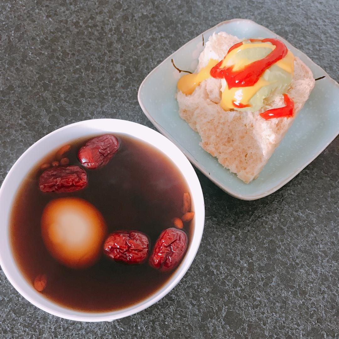 枸杞红枣煲鸡蛋