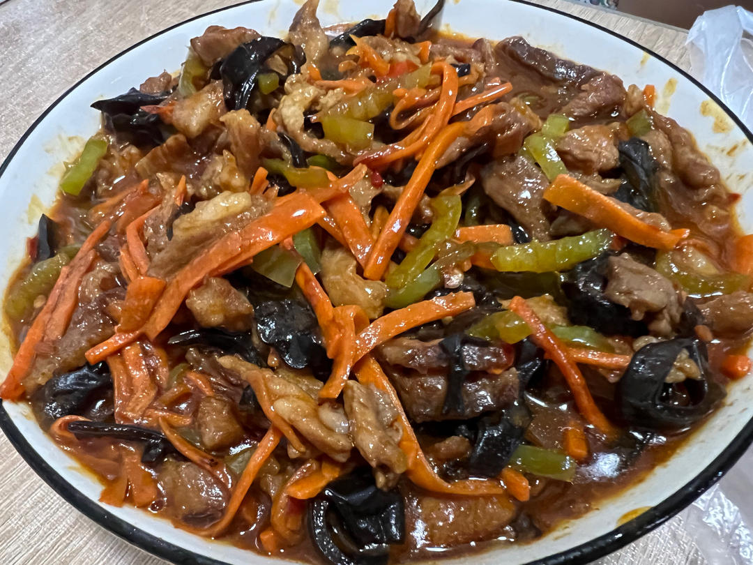 超好吃的鱼香肉丝（做法相当简单，一看就会）