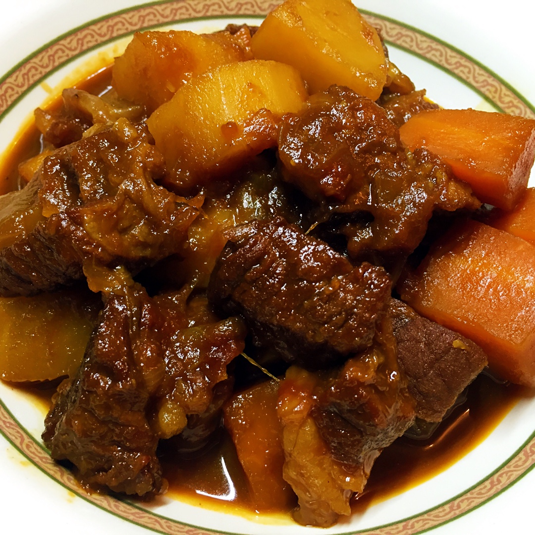 一个话唠包教包会的香浓红烩牛腩