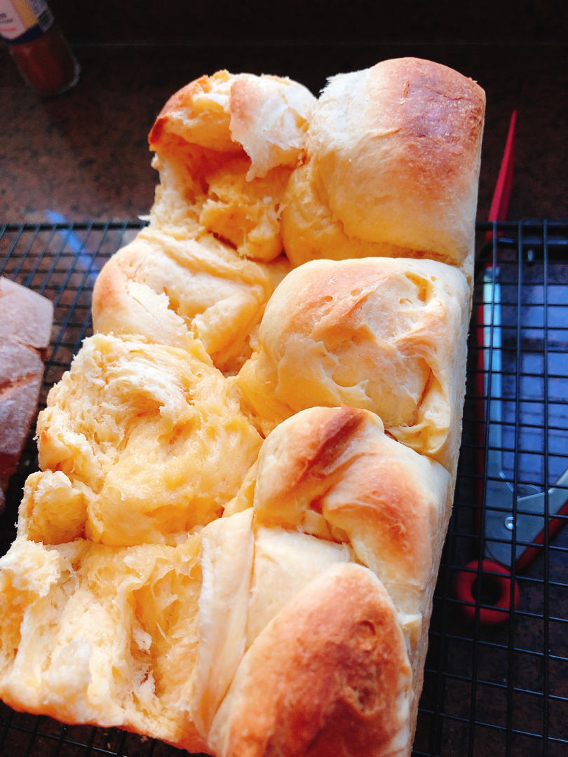 吃过这个黄油面包Brioche，你很难再爱上街边蛋糕店的面包店
