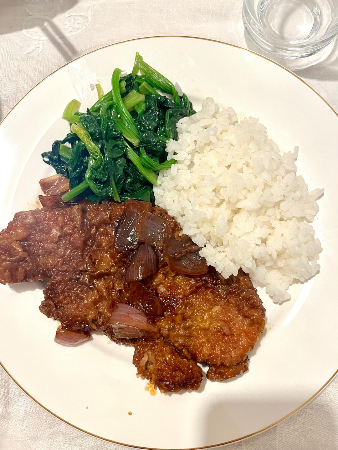 在家做出不输饭店的味道！肉嫩多汁，下饭配面都超赞~