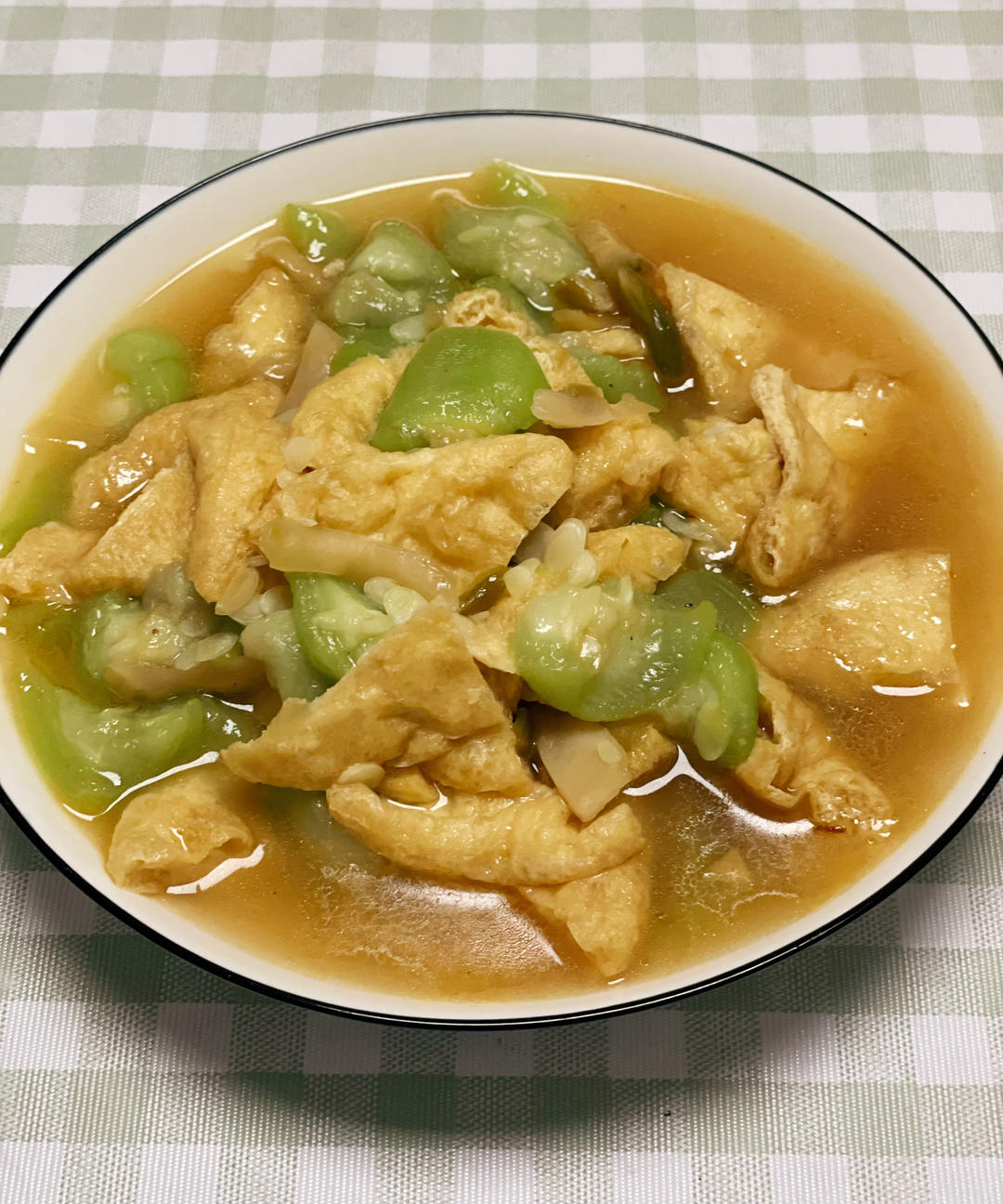 丝瓜烩油豆腐