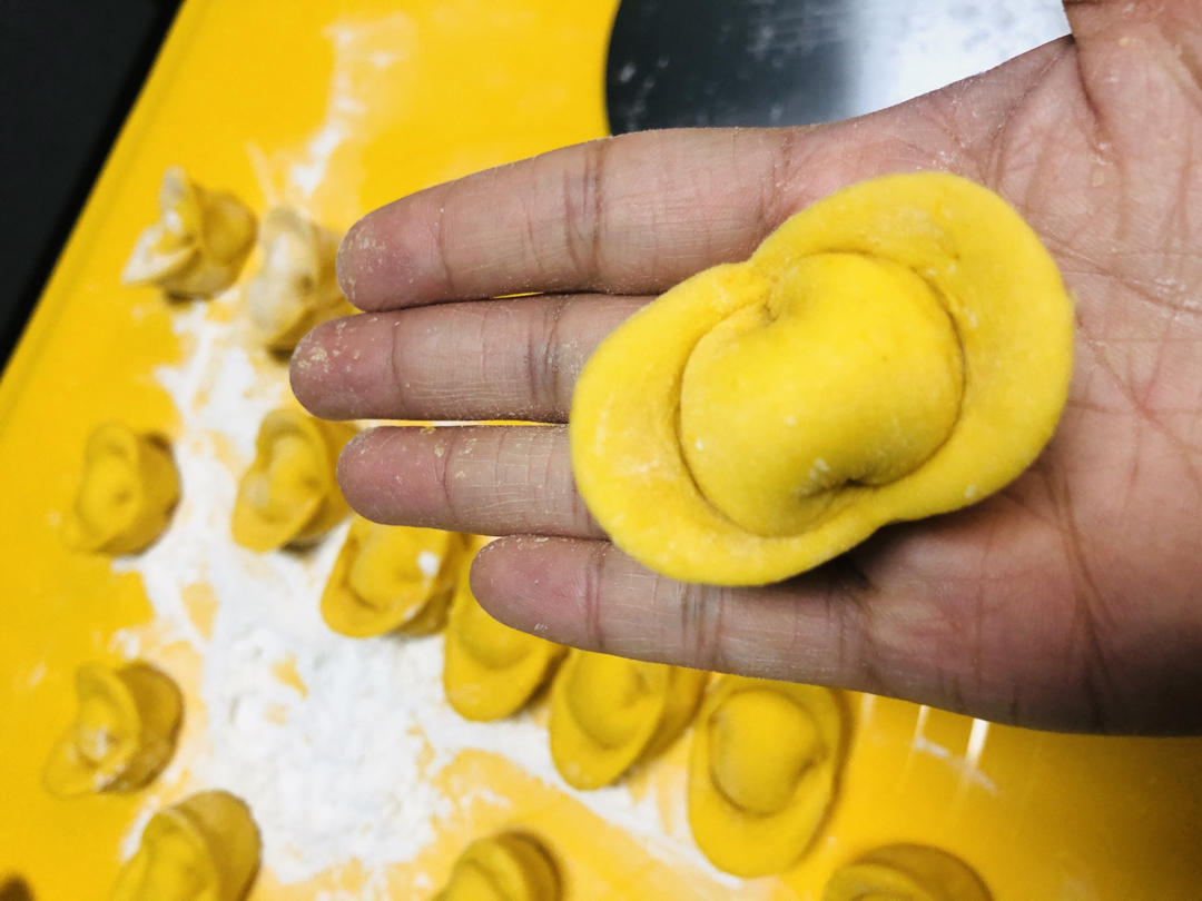 牛奶南瓜馒头：常规馒头+元宝馒头做法