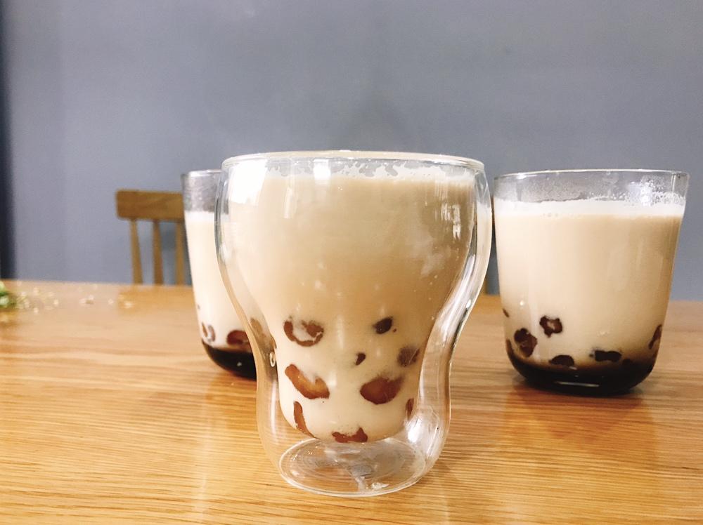 阿氏奶茶铺子：珍珠+野米+仙草+奶盖【曼食慢语】