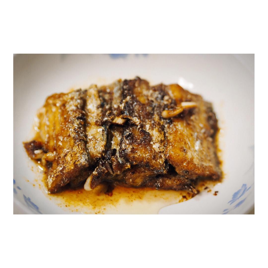香煎带鱼（不裹粉不易烂的技巧）