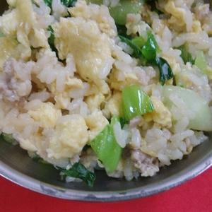 电饭锅炒饭的做法 步骤7