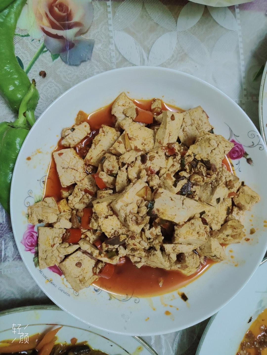 超级下饭的红烧豆腐
