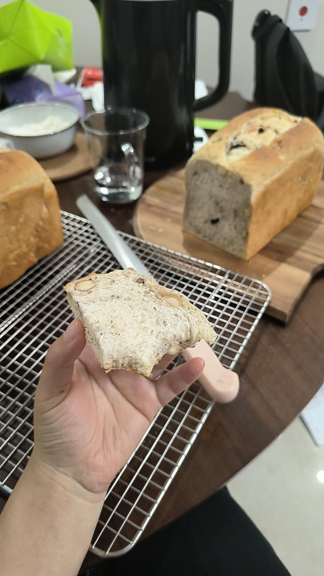 超柔软の坚果全麦吐司🍞