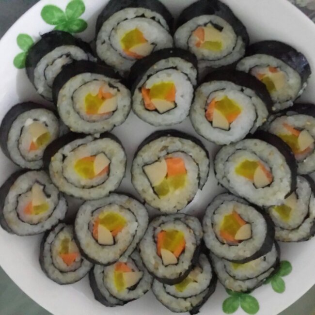 韩式紫菜包饭