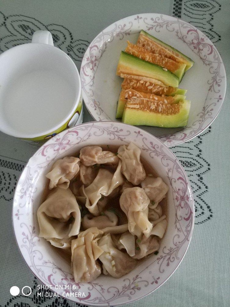 宝宝小馄饨