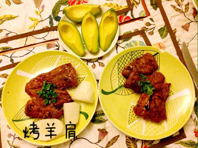 黑椒孜然烤羊肩