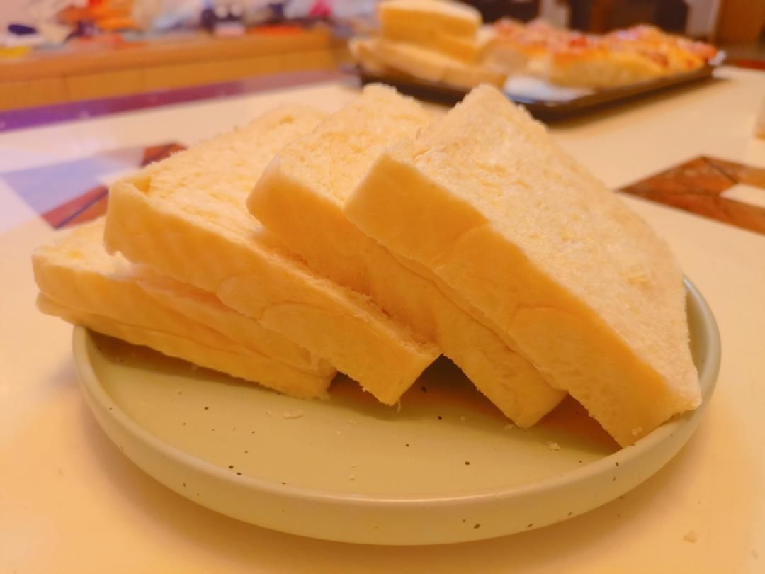 细腻绵软吐司🍞（适合夏天的轻松撸包技巧，新手必学）