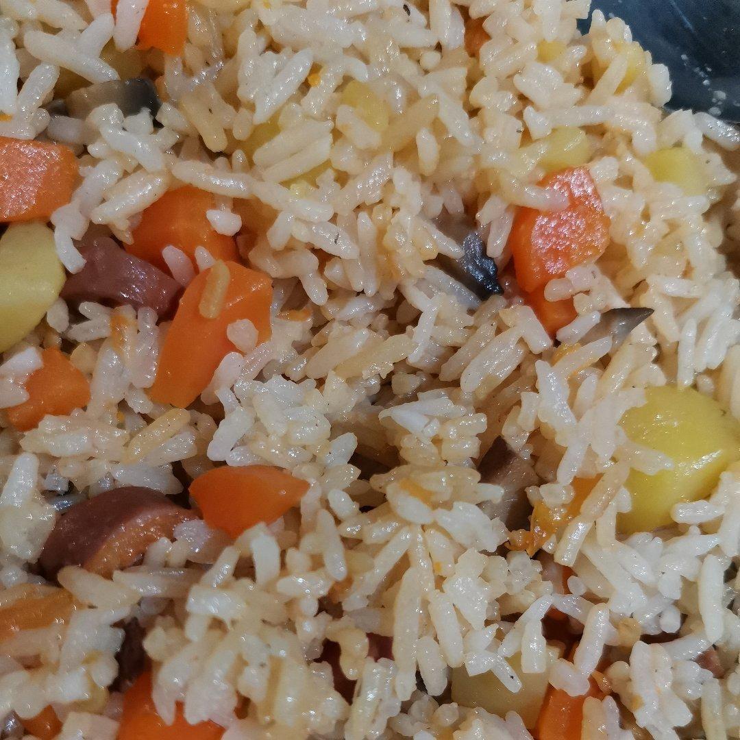 懒人必备～电饭煲腊肠焖饭