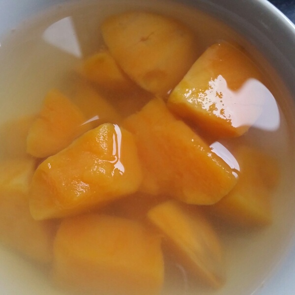 强盗猫妙妙做的红薯汤