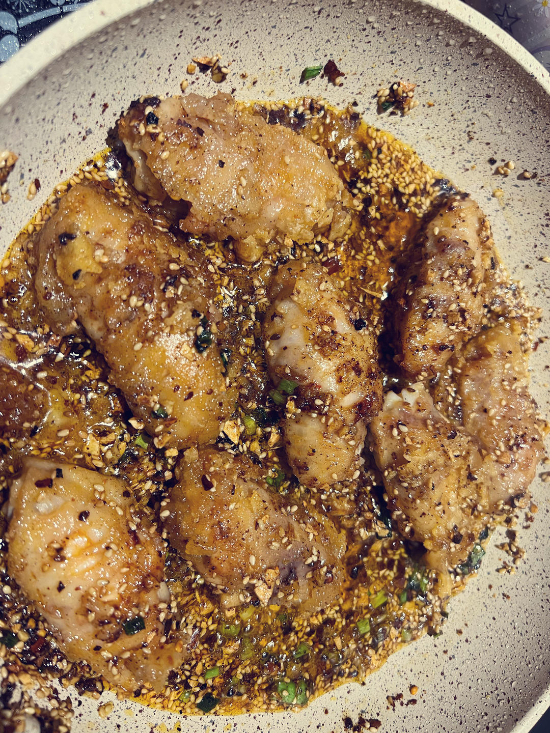 ㊙️外酥里嫩❗️好吃到舔手指的香辣脆皮鸡翅