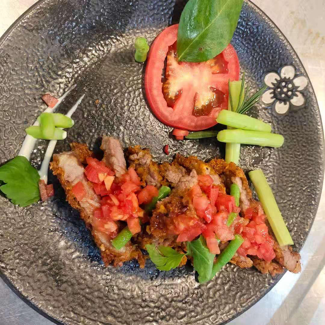 曼食慢语丨厚炸牛排