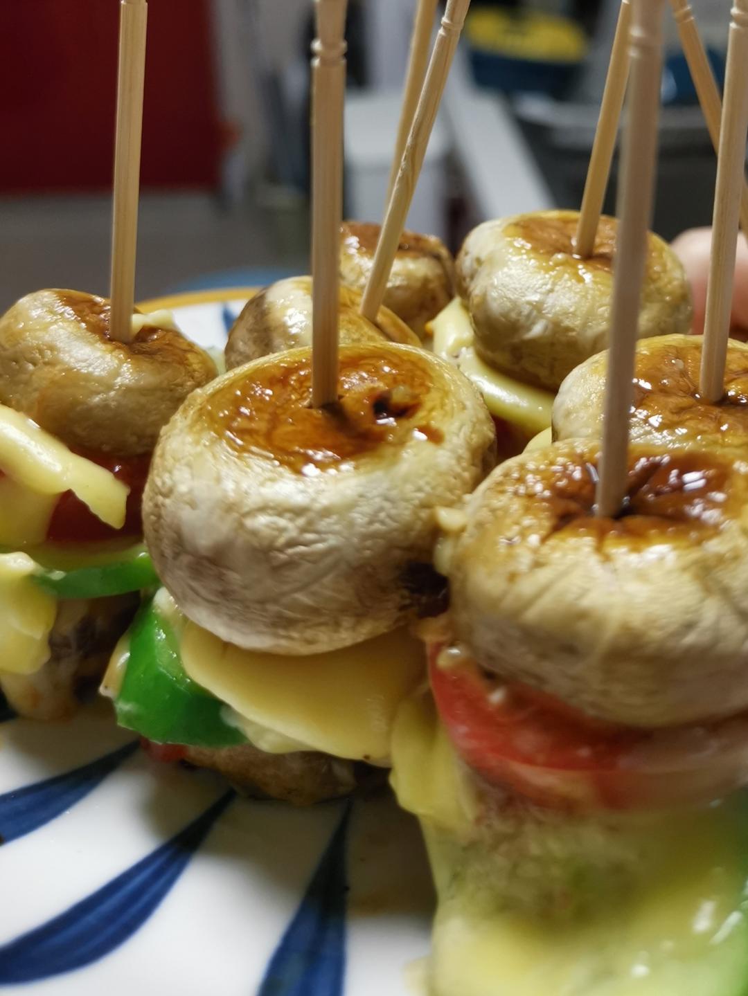 天❗️巨好吃❗️一口爆汁❗️可可爱爱口蘑小汉堡