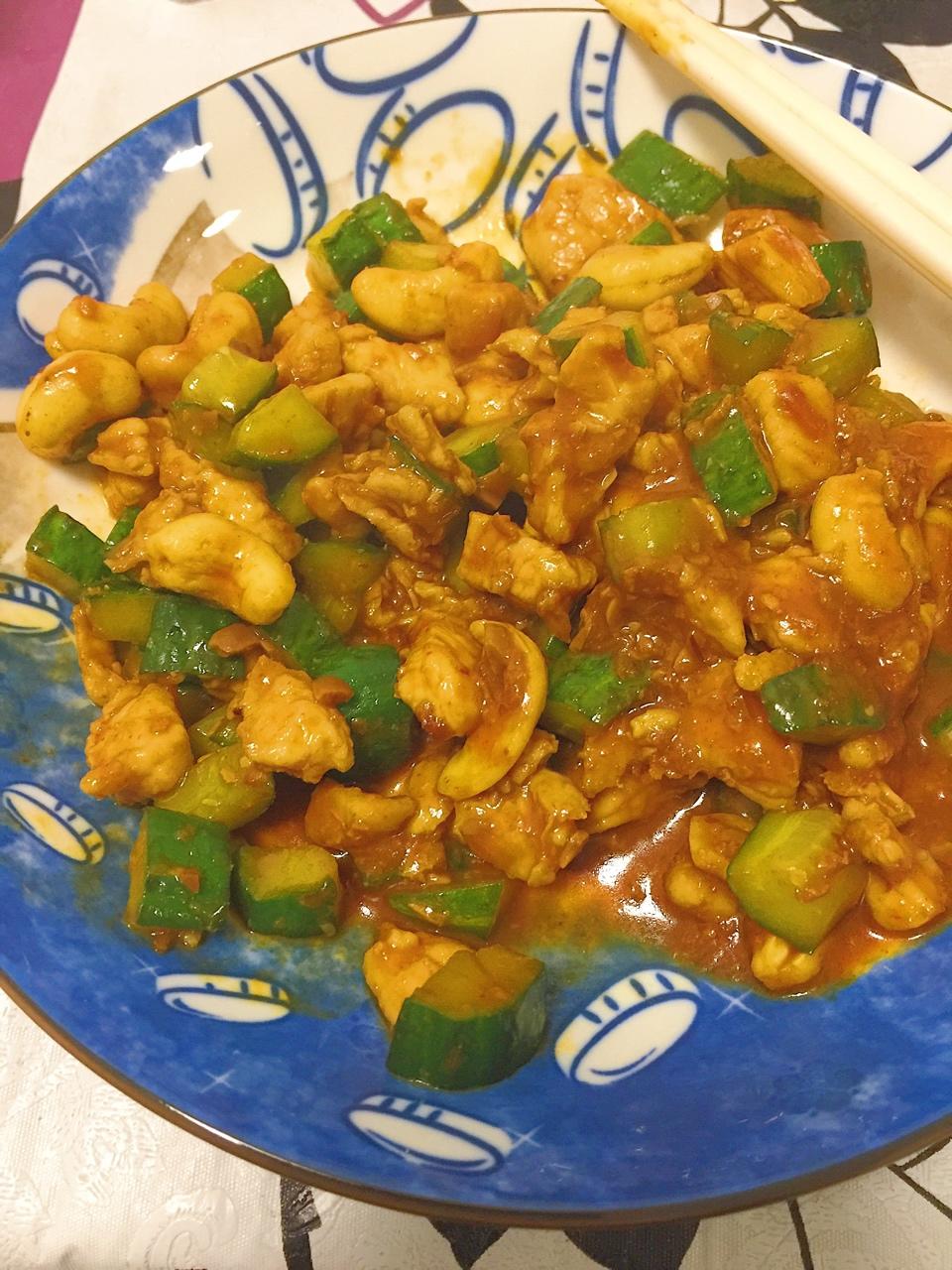 酱爆黄瓜腰果鸡丁