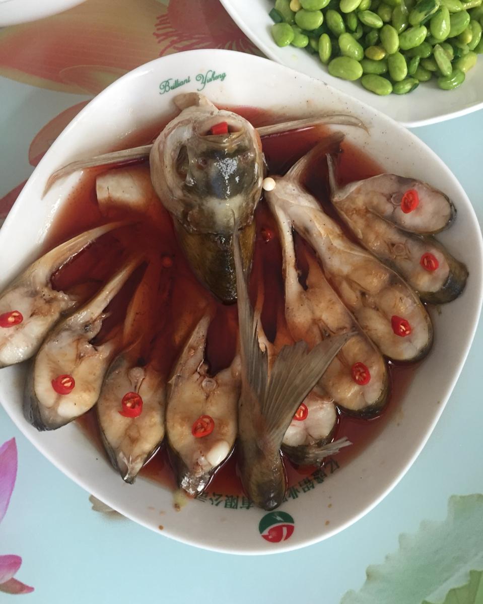 孔雀开屏清蒸鱼
