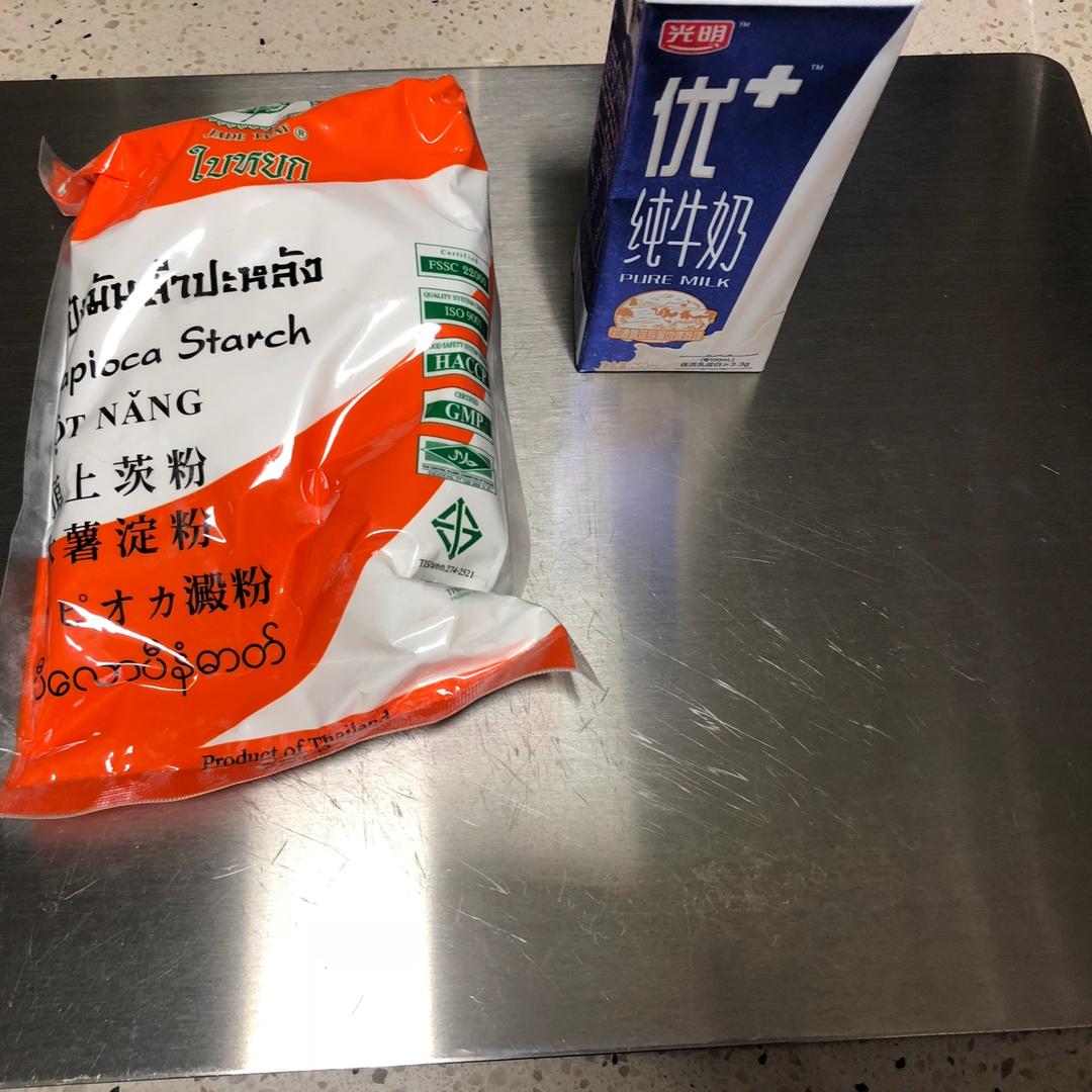 纯奶手撕吐司的做法 步骤1