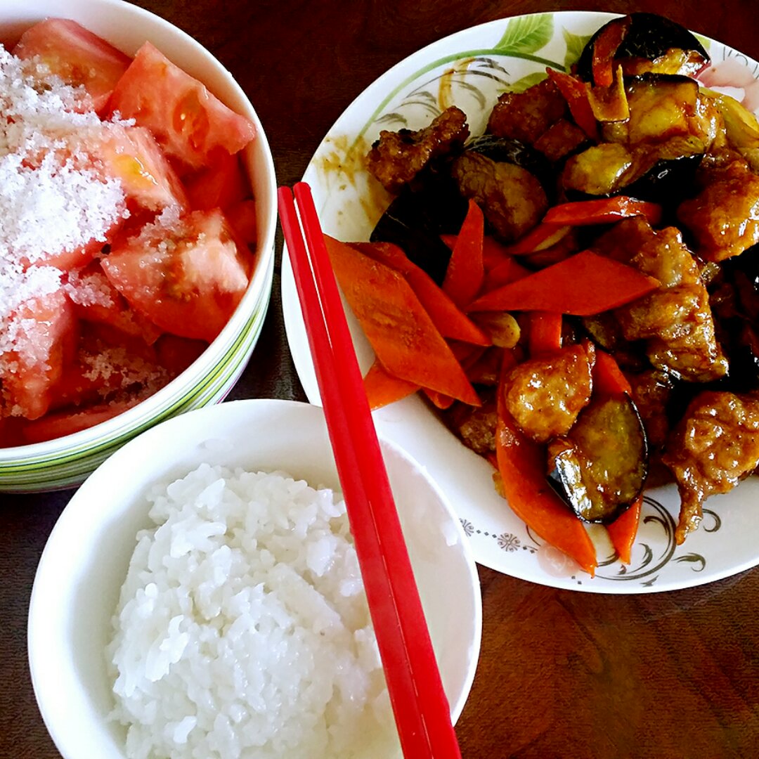 溜肉段烧茄子（东北硬菜呀哈哈）