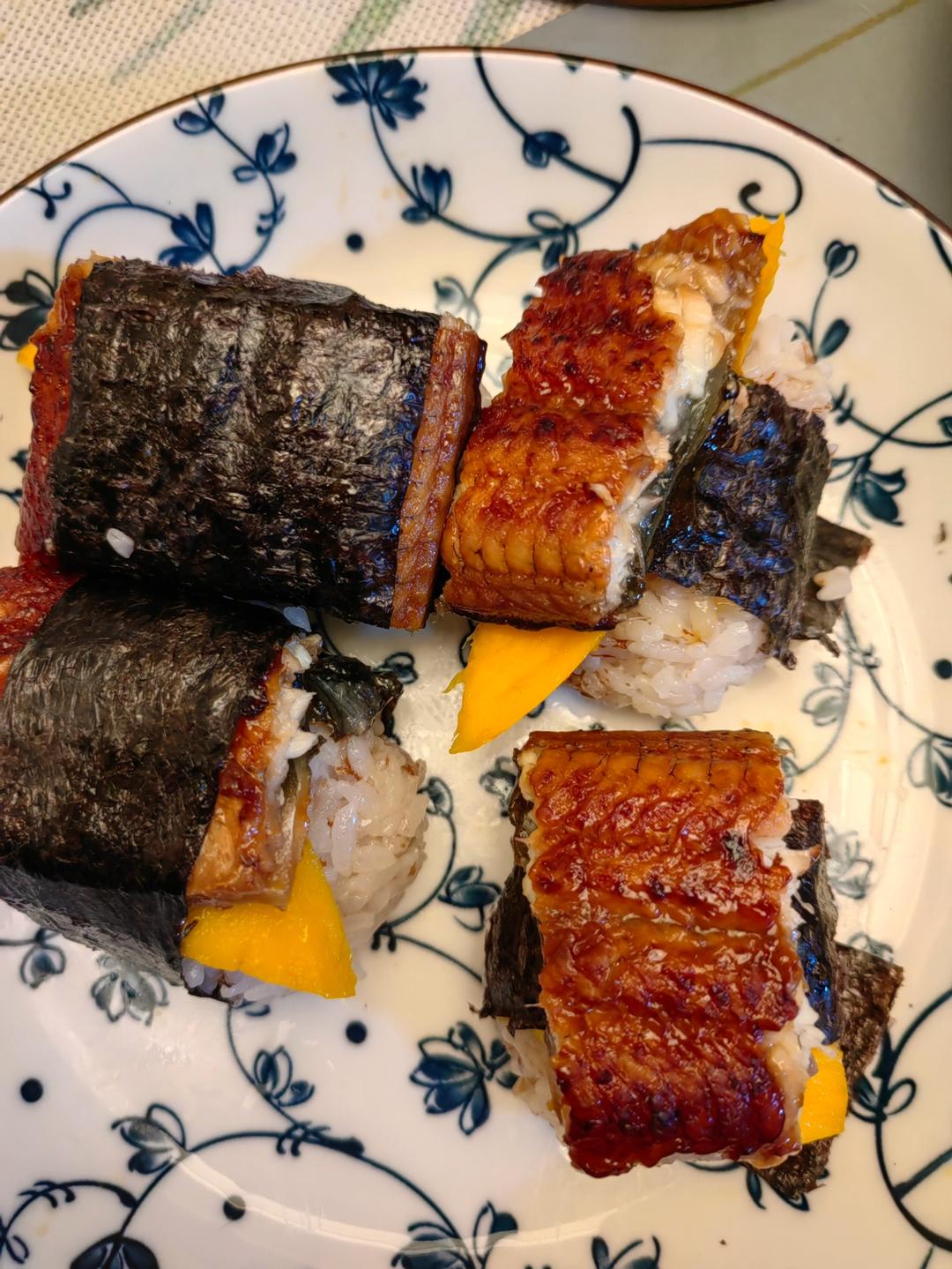 芒果鳗鱼寿司🍣